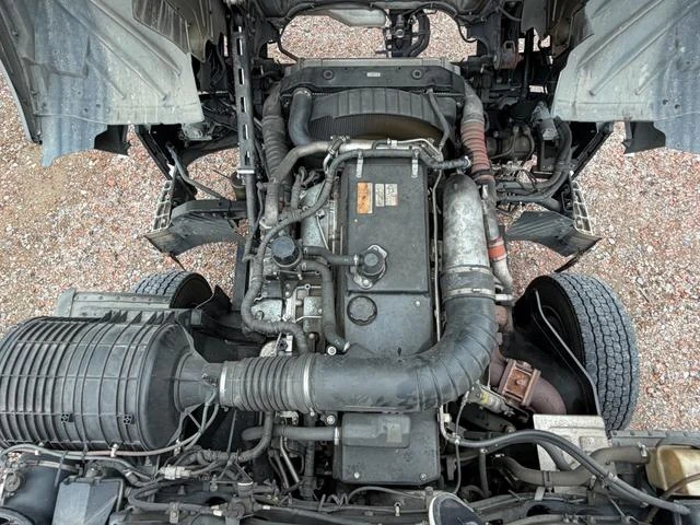 UD Trucks QUON 31
