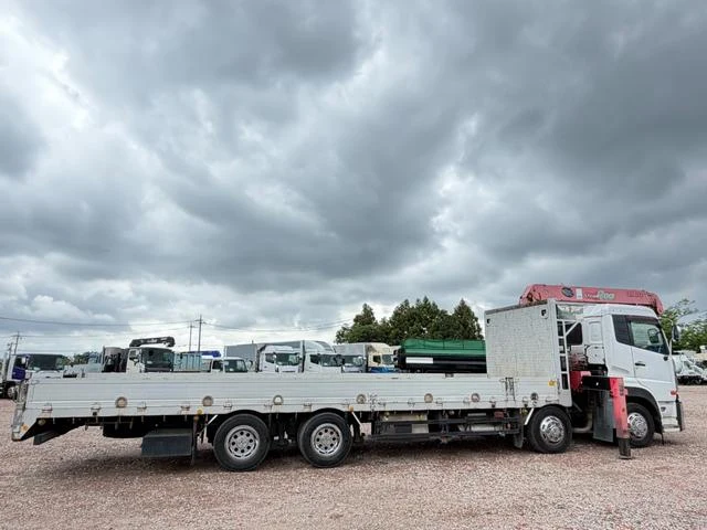 UD Trucks QUON 6