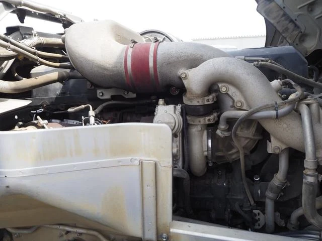 UD Trucks QUON 48