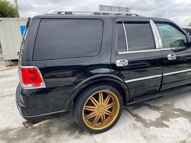 Lincoln NAVIGATOR 57