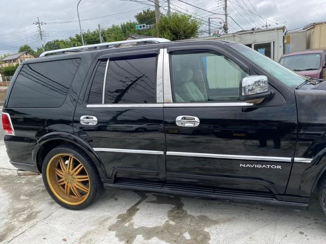 Lincoln NAVIGATOR 12