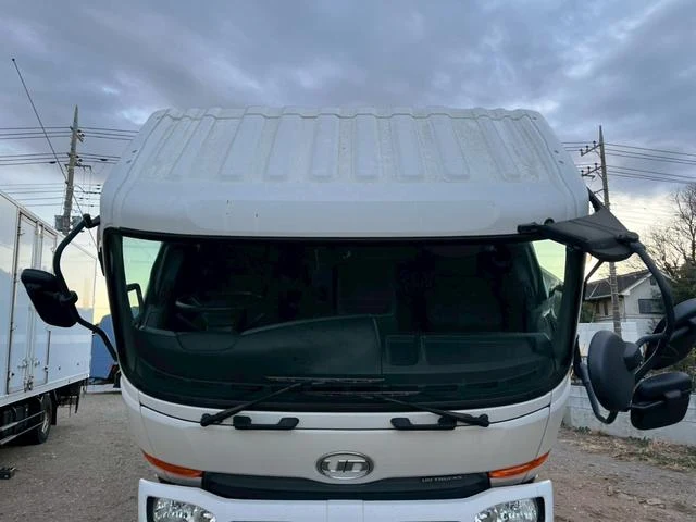 UD Trucks CONDOR 3