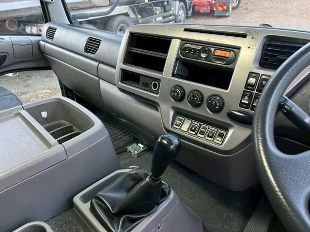 UD Trucks CONDOR 66