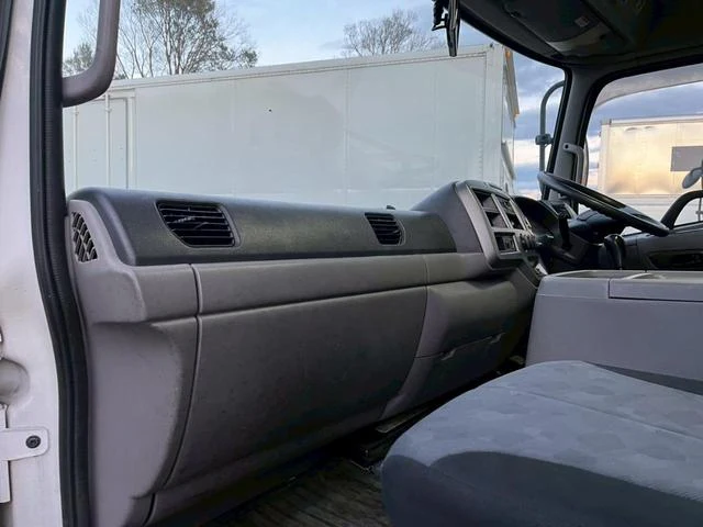 UD Trucks CONDOR 71