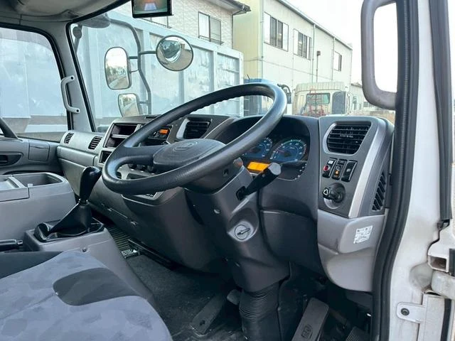 UD Trucks CONDOR 58