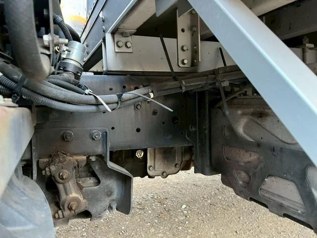 UD Trucks CONDOR 17