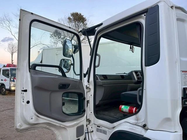 UD Trucks CONDOR 69