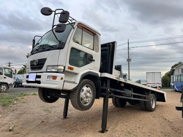 Nissan Diesel CONDOR