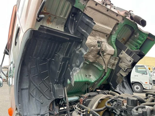 UD Trucks CONDOR 36