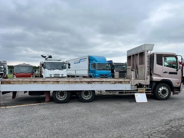 UD Trucks CONDOR 7