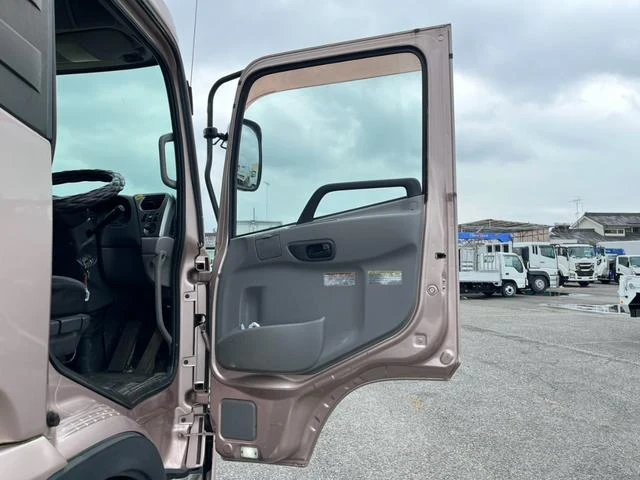 UD Trucks CONDOR 47