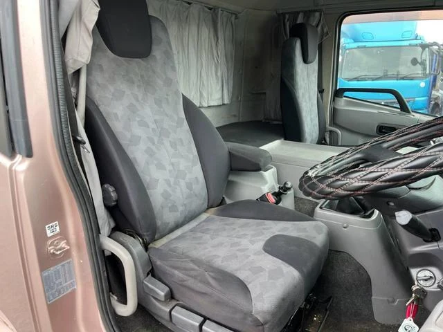 UD Trucks CONDOR 52