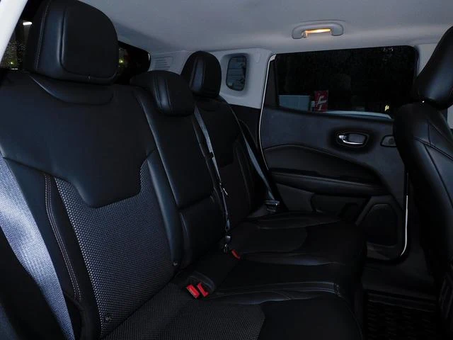 Chrysler JEEP 5