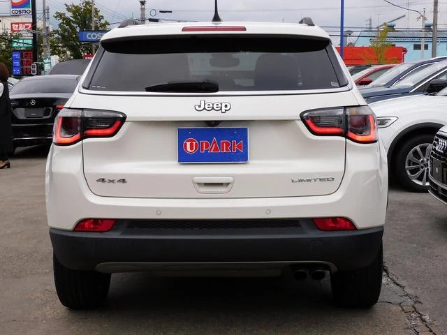 Chrysler JEEP 27
