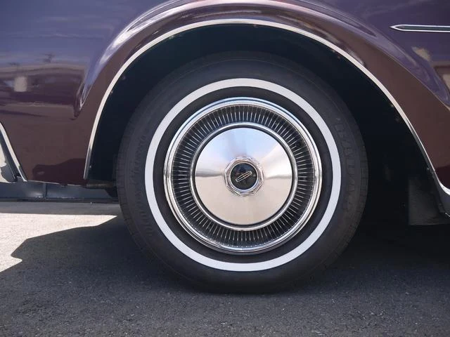 Lincoln MARK III 19