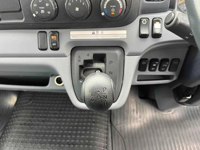 Mitsubishi Fuso CANTER 45