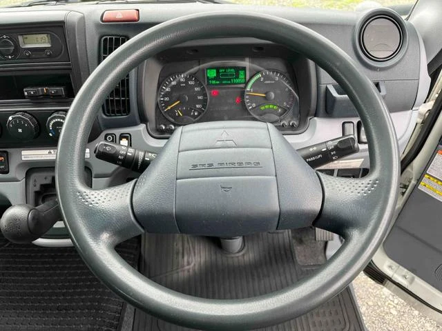 Mitsubishi Fuso CANTER 15