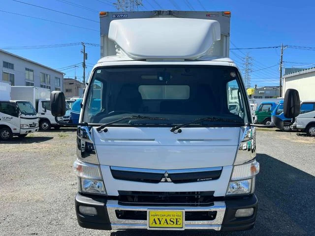 Mitsubishi Fuso CANTER 2