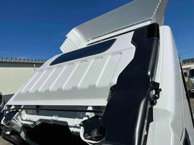 Mitsubishi Fuso CANTER 44