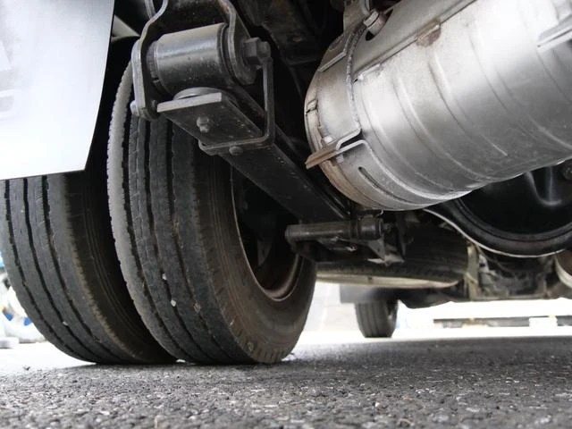Mitsubishi Fuso CANTER 30