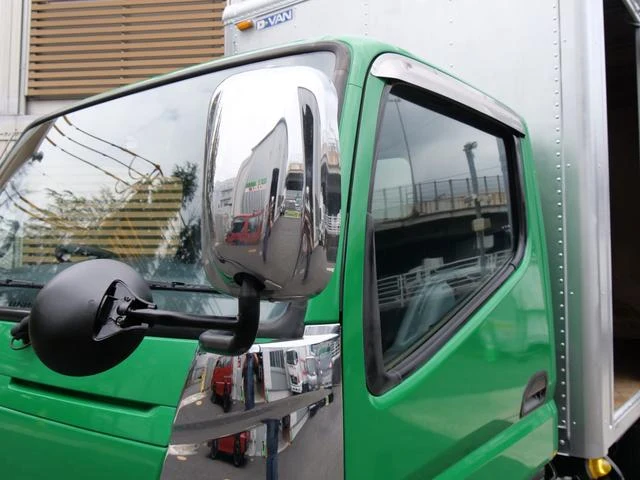 Mitsubishi Fuso CANTER 14