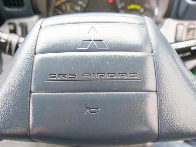 Mitsubishi Fuso CANTER 61