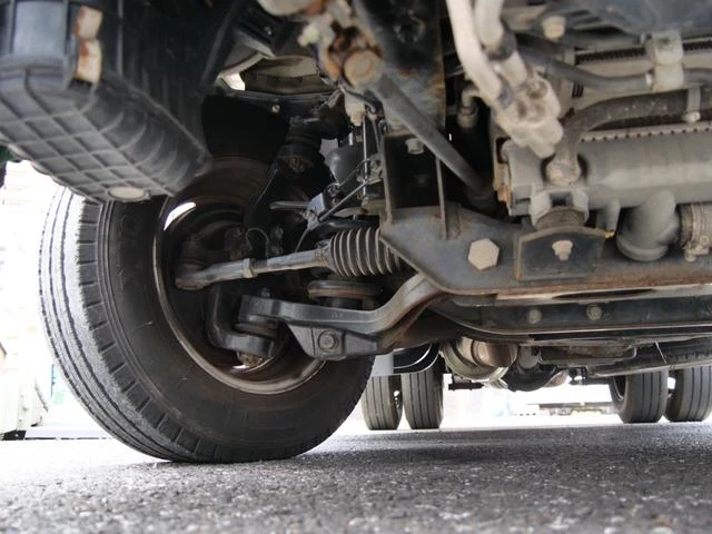 Mitsubishi Fuso CANTER 33