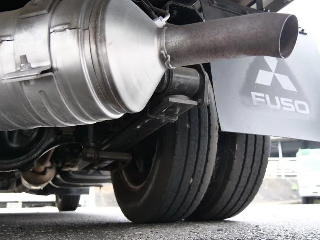 Mitsubishi Fuso CANTER 31