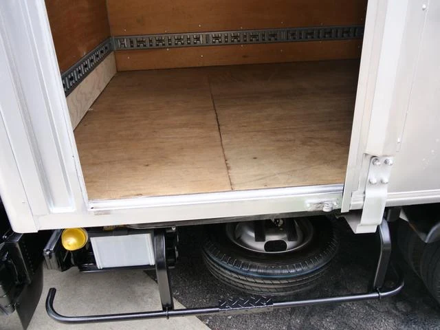 Mitsubishi Fuso CANTER 50