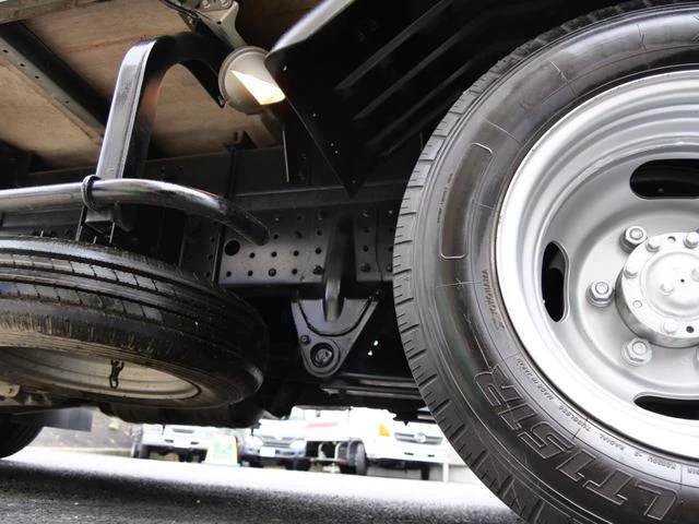 Mitsubishi Fuso CANTER 22