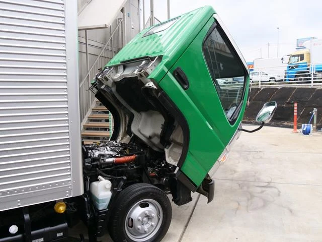 Mitsubishi Fuso CANTER 46