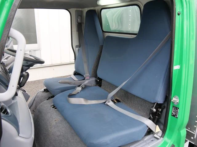 Mitsubishi Fuso CANTER 62