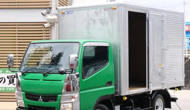 Mitsubishi Fuso CANTER