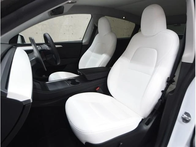 Tesla MODEL 7