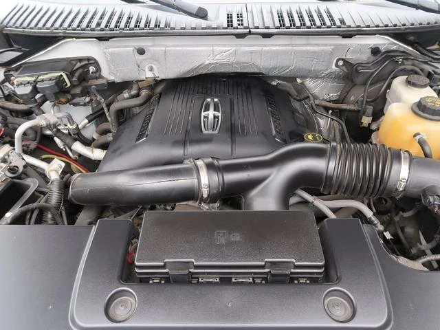 Lincoln NAVIGATOR 27