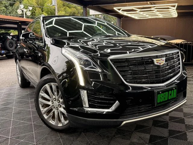 Cadillac XT5 2