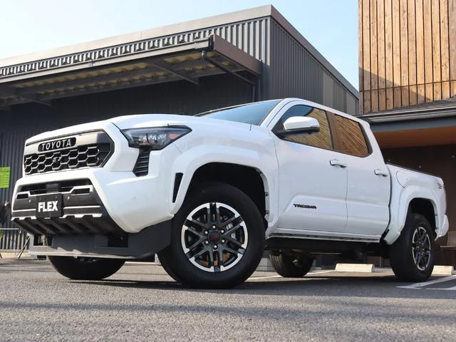 AMERICA TOYOTA TACOMA 11