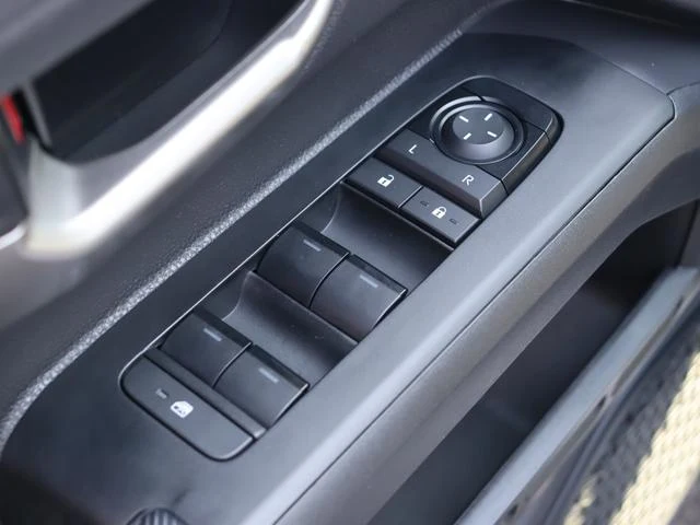 AMERICA TOYOTA TACOMA 50