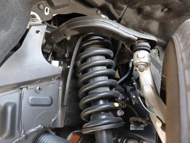 AMERICA TOYOTA TACOMA 34