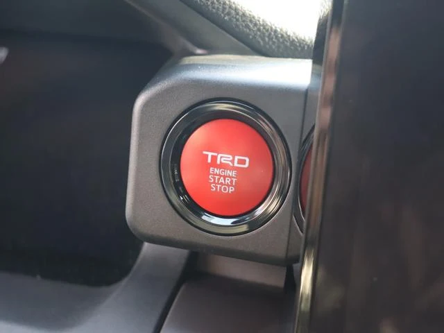 AMERICA TOYOTA TACOMA 53