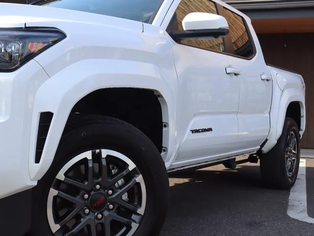 AMERICA TOYOTA TACOMA 12