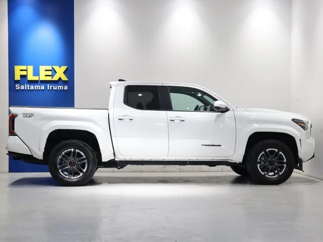 AMERICA TOYOTA TACOMA 69