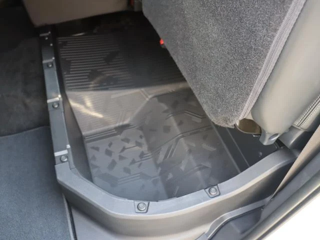 AMERICA TOYOTA TACOMA 65