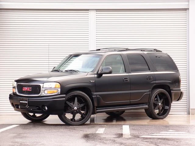 GMC YUKON 9