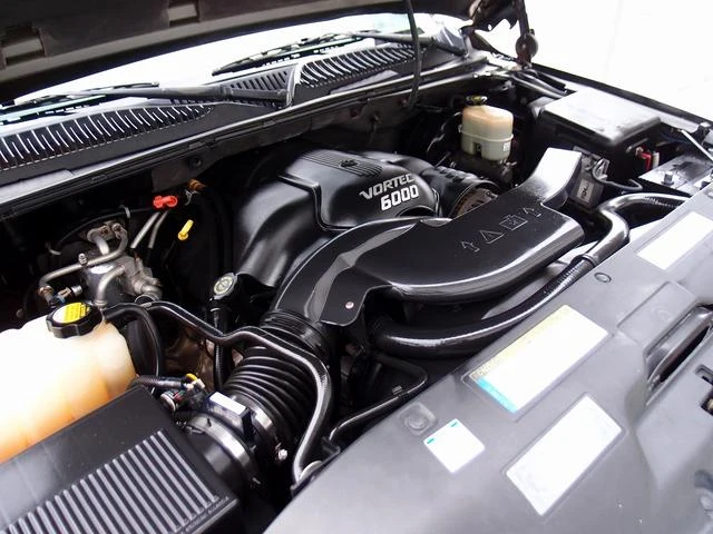 GMC YUKON 19