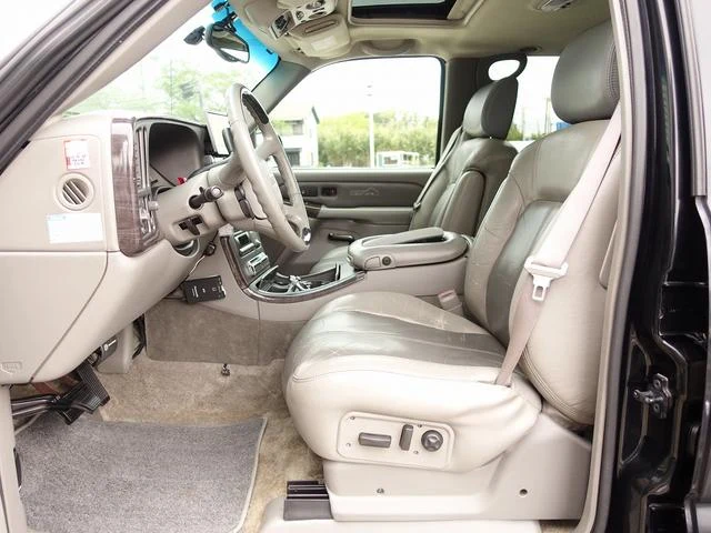 GMC YUKON 49
