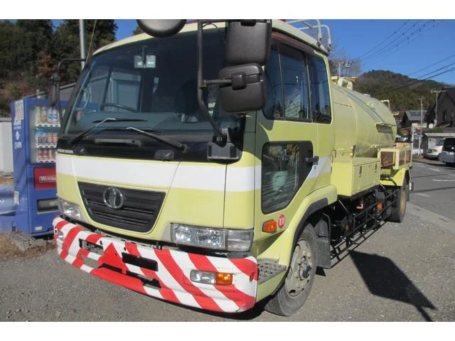 Nissan Diesel CONDOR