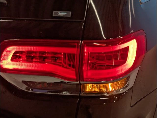 Chrysler JEEP 32