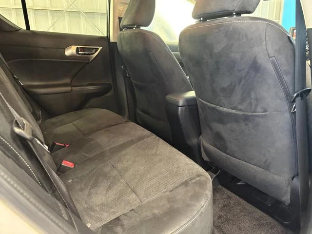 Lexus CT 46