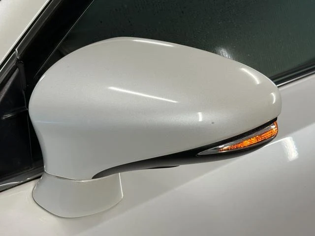 Lexus CT 27